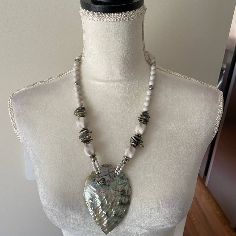 Large Shell Pendant Statement Necklace Boho Beach Vacation Minimalist Resort Wea